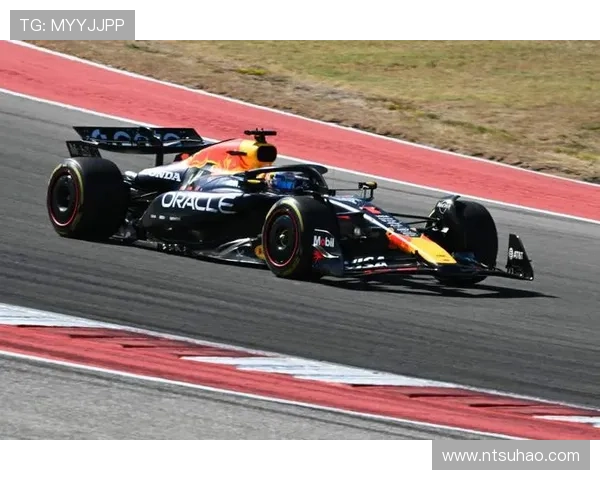 F1赛季最新动态：红牛车队再创辉煌 维斯塔潘夺冠势如破竹