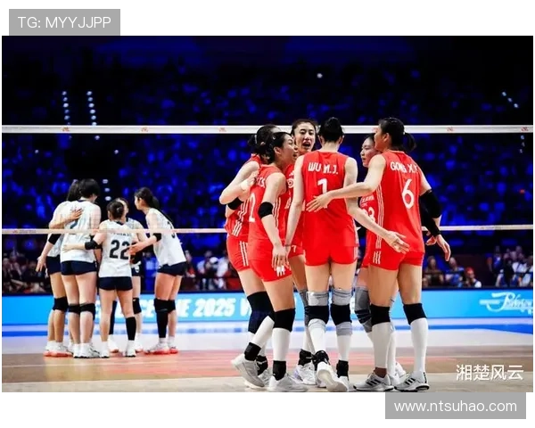 中国女排连克强敌再创佳绩 展现顽强拼搏精神赢得全国球迷喝彩