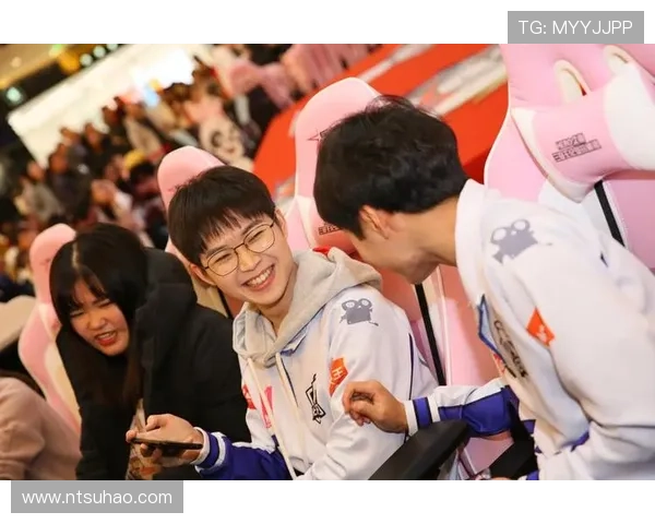 全球电竞格局重塑各大赛区新秀崛起引发职业战队全面洗牌